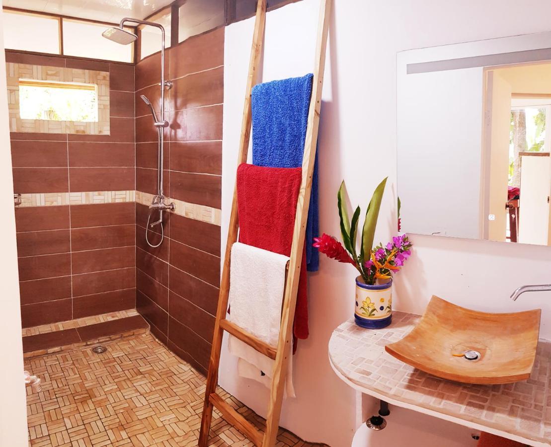 Huahine Manta Lodge Avec 4X4 Optionnel Haapu Ngoại thất bức ảnh